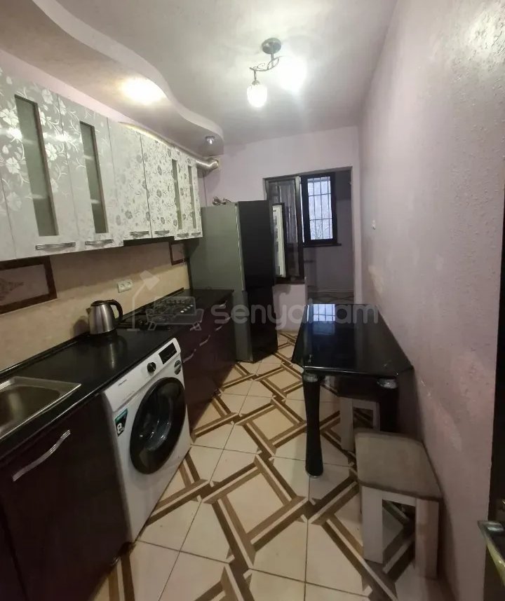 3 Սենյականոց Բնակարան, 77քմ, 3/9 հարկ, Կապիտալ Վերանորոգված, Կահավորված, Արևկող