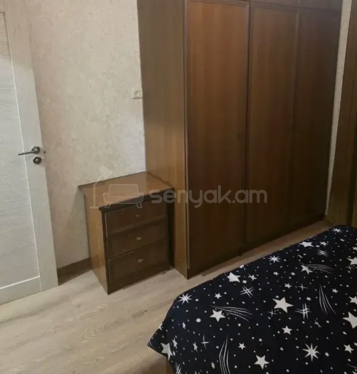 3 Սենյականոց Բնակարան, 77քմ, 5/9 հարկ, Նորմալ Վիճակում, Կահավորված, Արևկող