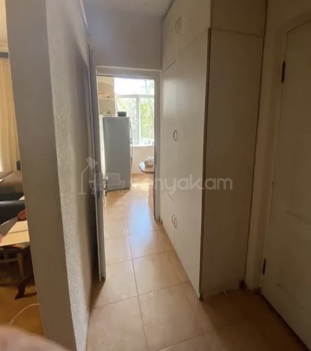 1 Սենյականոց Բնակարան Քարե Շենքում, 40քմ, 1/5 հարկ, Կապիտալ Վերանորոգված, Կահավորված