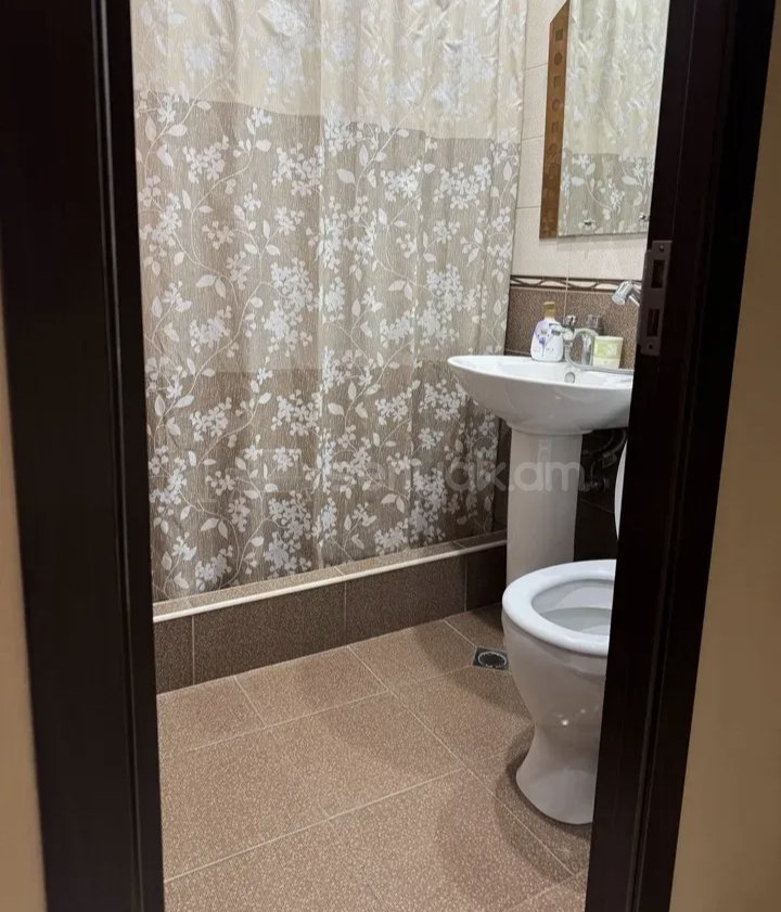 2 Սենյականոց Բնակարան Քարե Շենքում, 44քմ, 2/5 հարկ, Կապիտալ Վերանորոգված, Կահավորված, Արևկող