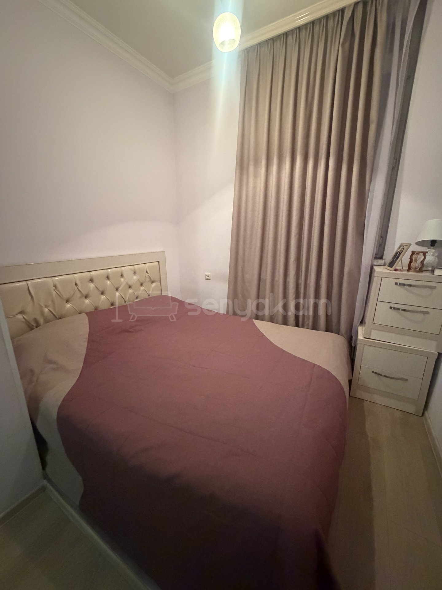 2 Սենյականոց Բնակարան Քարե Շենքում, 44քմ, 4/5 հարկ, Կապիտալ Վերանորոգված