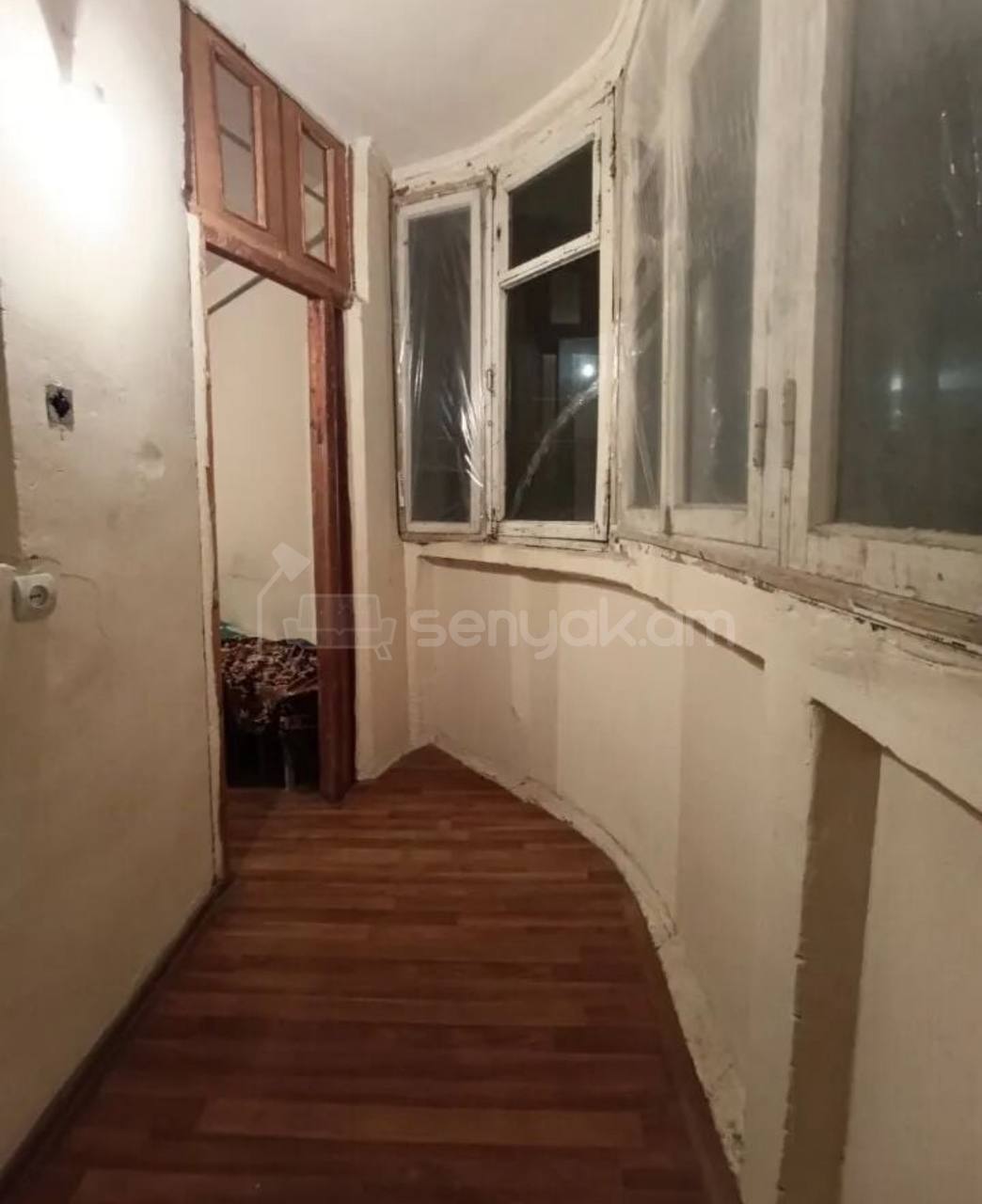 3 Սենյականոց Բնակարան, 74քմ, 2/16 հարկ, Նորմալ Վիճակում, Կահավորված, Արևկող