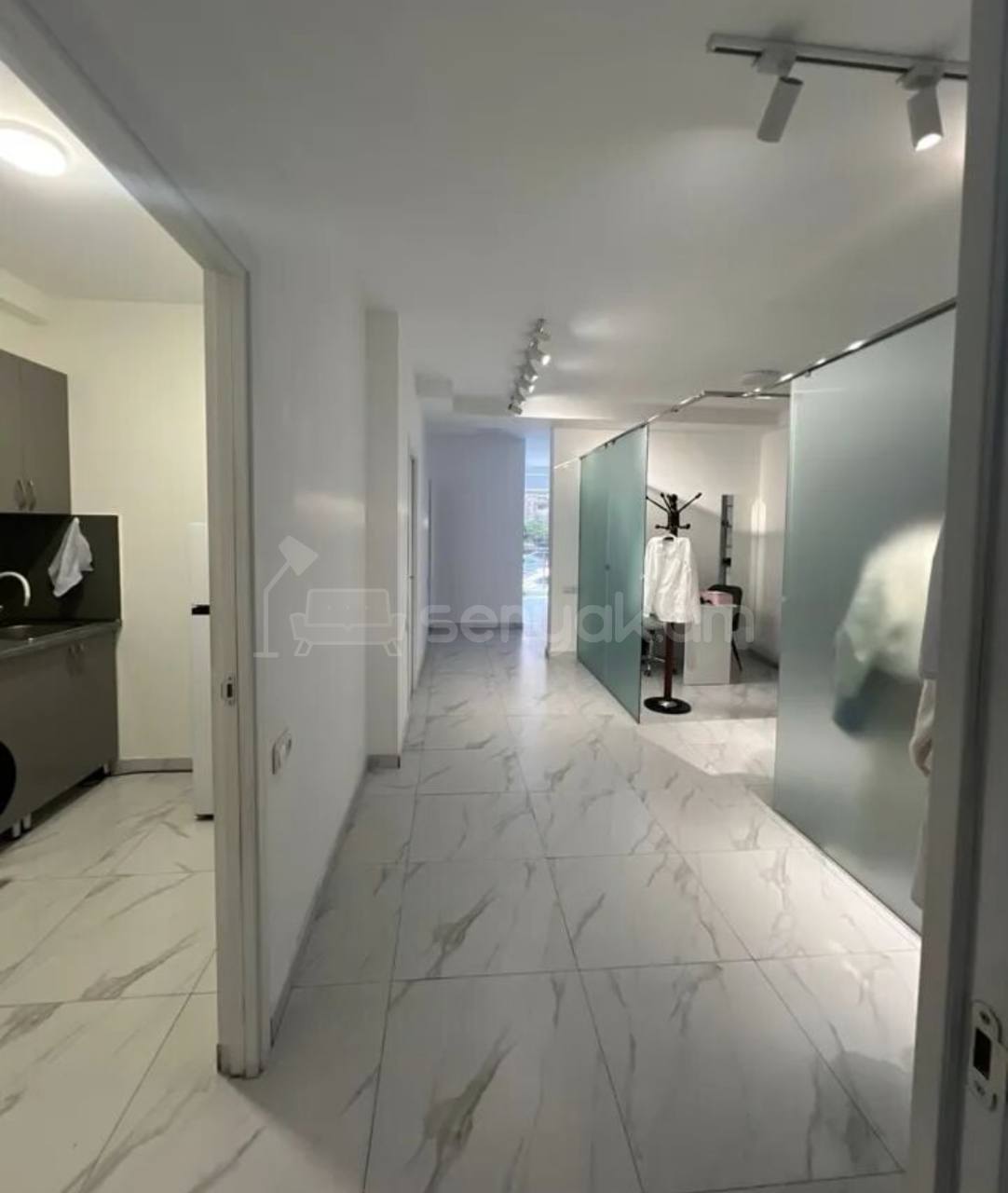 Առևտրի Տարածք, 114քմ, Կապիտալ Վերանորոգված