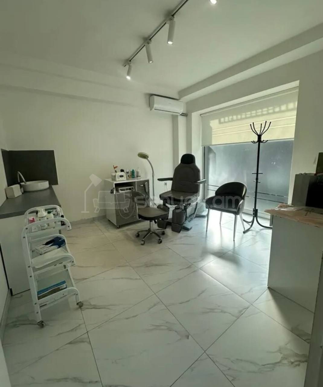 Առևտրի Տարածք, 114քմ, Կապիտալ Վերանորոգված