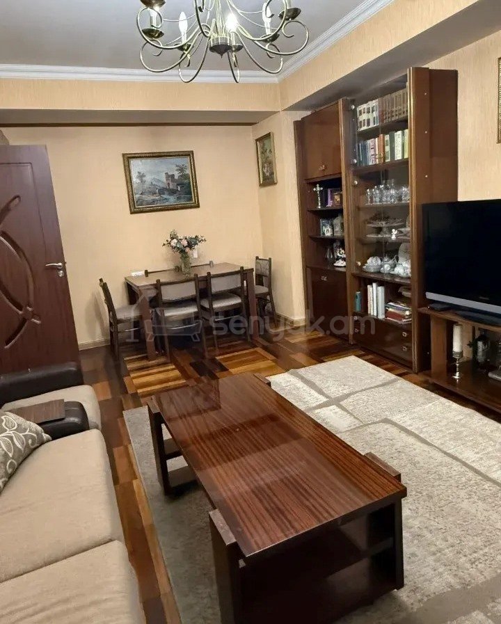 3 Սենյականոց Բնակարան, 78քմ, 10/14 հարկ, Նորմալ Վիճակում