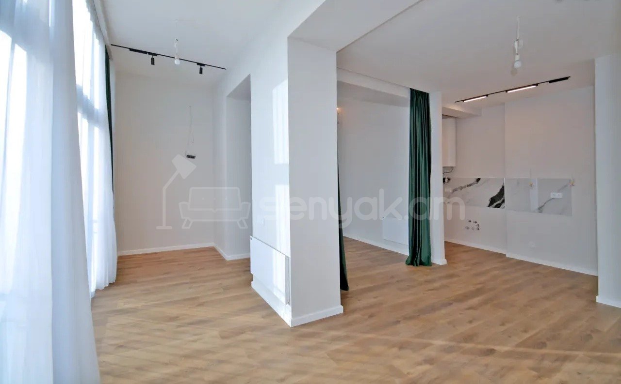 2 Սենյականոց Բնակարան Քարե Շենքում, 43քմ, 3/5 հարկ, Կապիտալ Վերանորոգված