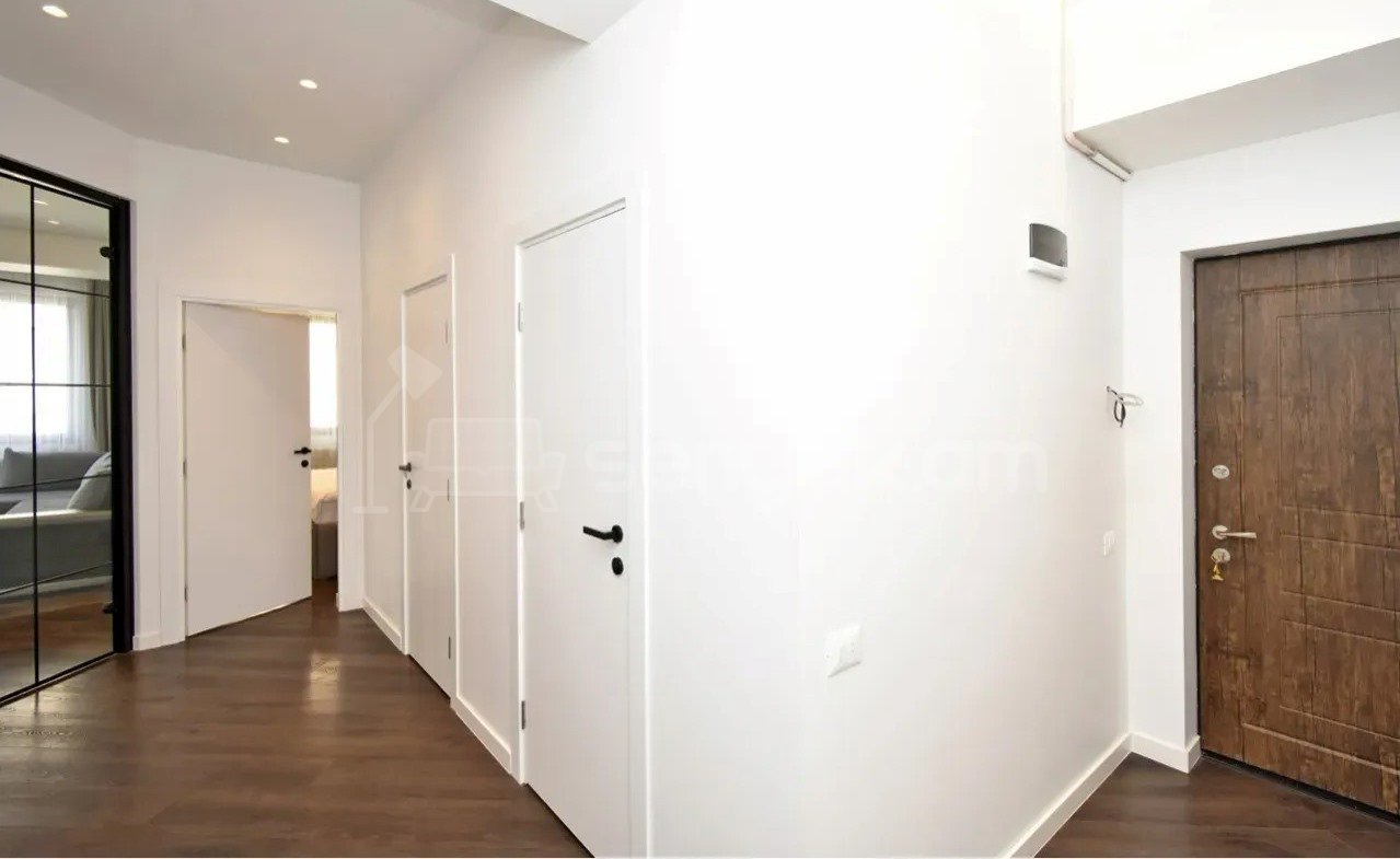 3 Սենյականոց Բնակարան Նորակառույցում, 80քմ, 6/12 հարկ, Դիզայներական Վերանորոգված