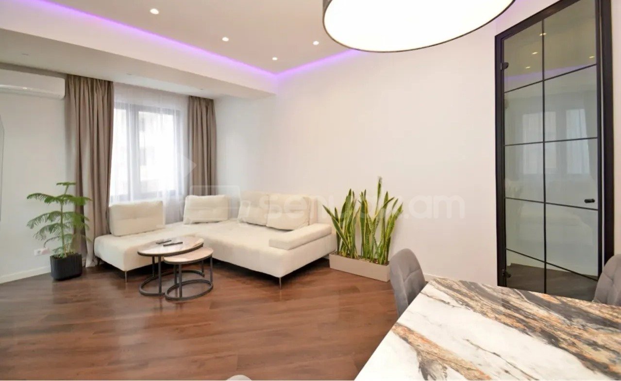 3 Սենյականոց Բնակարան Նորակառույցում, 80քմ, 6/12 հարկ, Դիզայներական Վերանորոգված