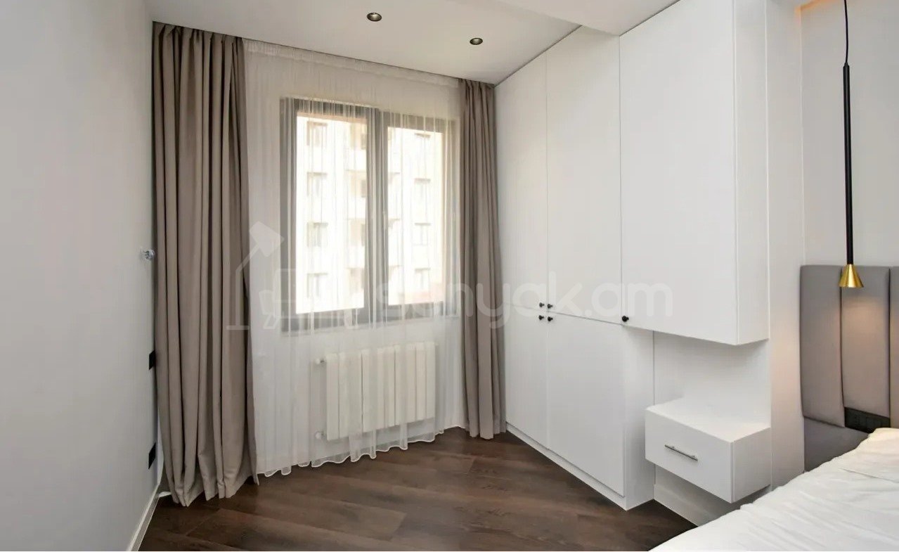 3 Սենյականոց Բնակարան Նորակառույցում, 80քմ, 6/12 հարկ, Դիզայներական Վերանորոգված