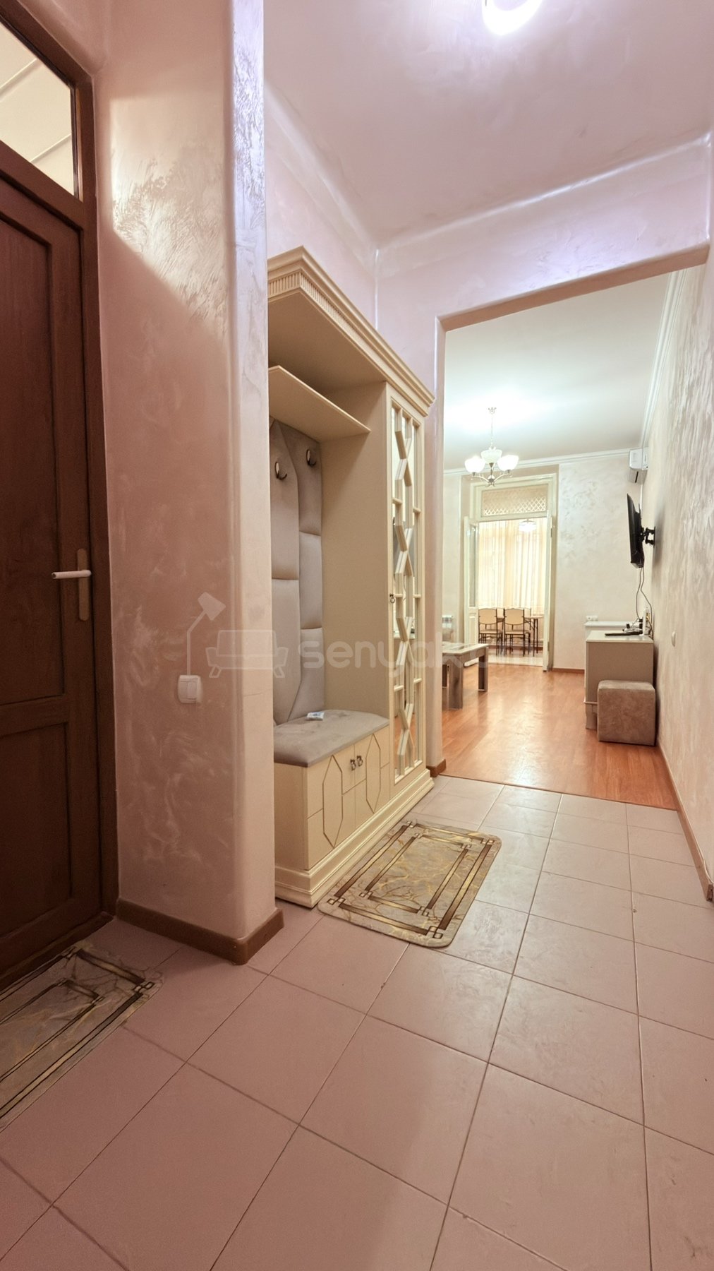 2 Սենյականոց Բնակարան Քարե Շենքում, 53քմ, 2/4 հարկ, Կապիտալ Վերանորոգված