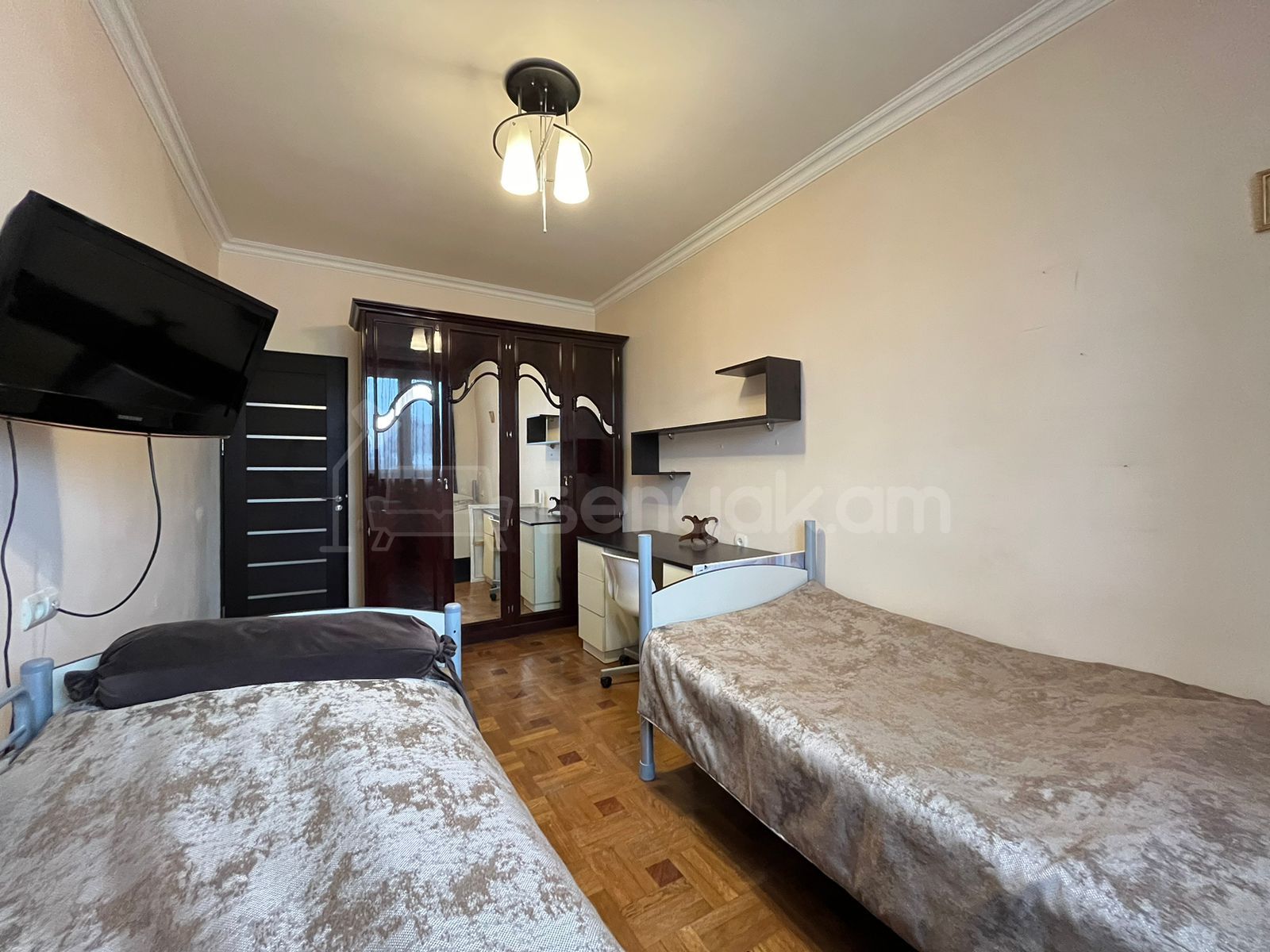 2 Սենյականոց Բնակարան Քարե Շենքում, 75քմ, 6/9 հարկ, Կապիտալ Վերանորոգված, Կահավորված, Արևկող