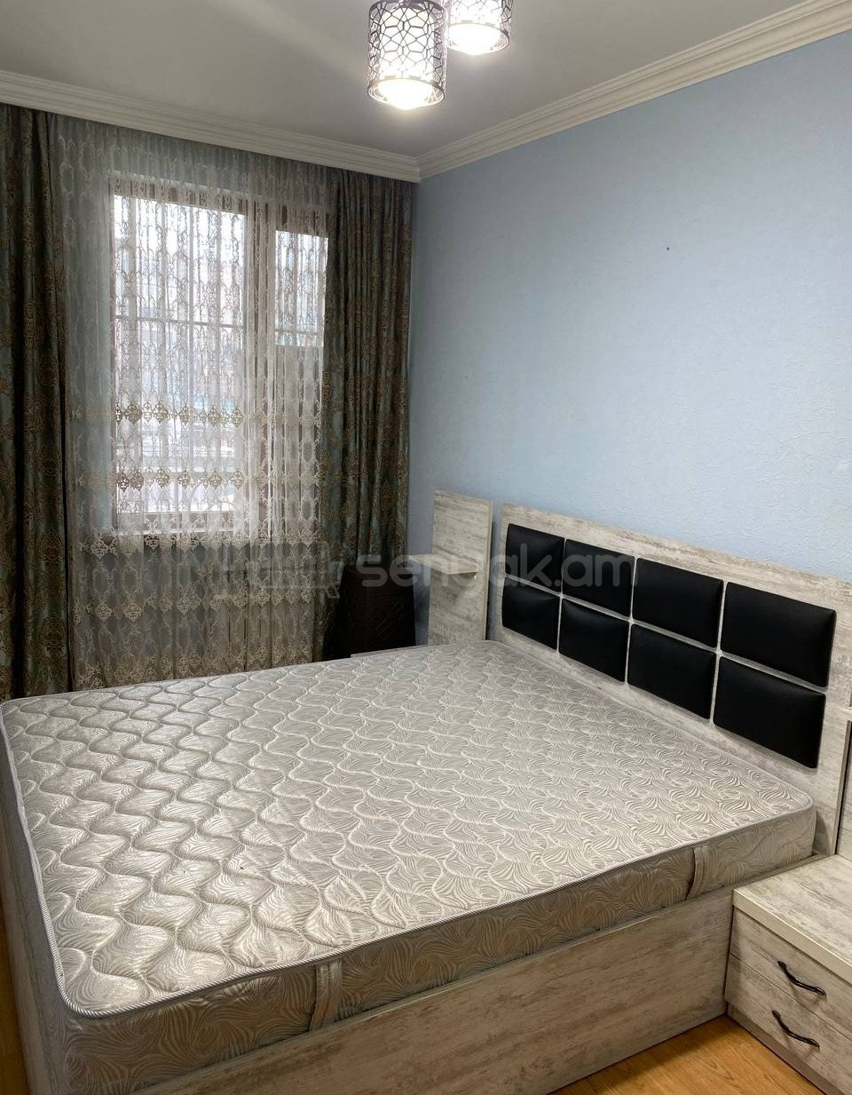 3 Սենյականոց Բնակարան Քարե Շենքում, 67քմ, 3/5 հարկ, Կապիտալ Վերանորոգված, Կահավորված