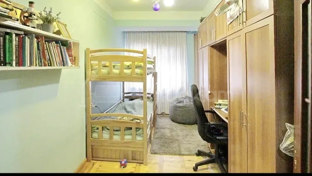 3 Սենյականոց Բնակարան, 83քմ, 13/14 հարկ, Նորմալ Վիճակում