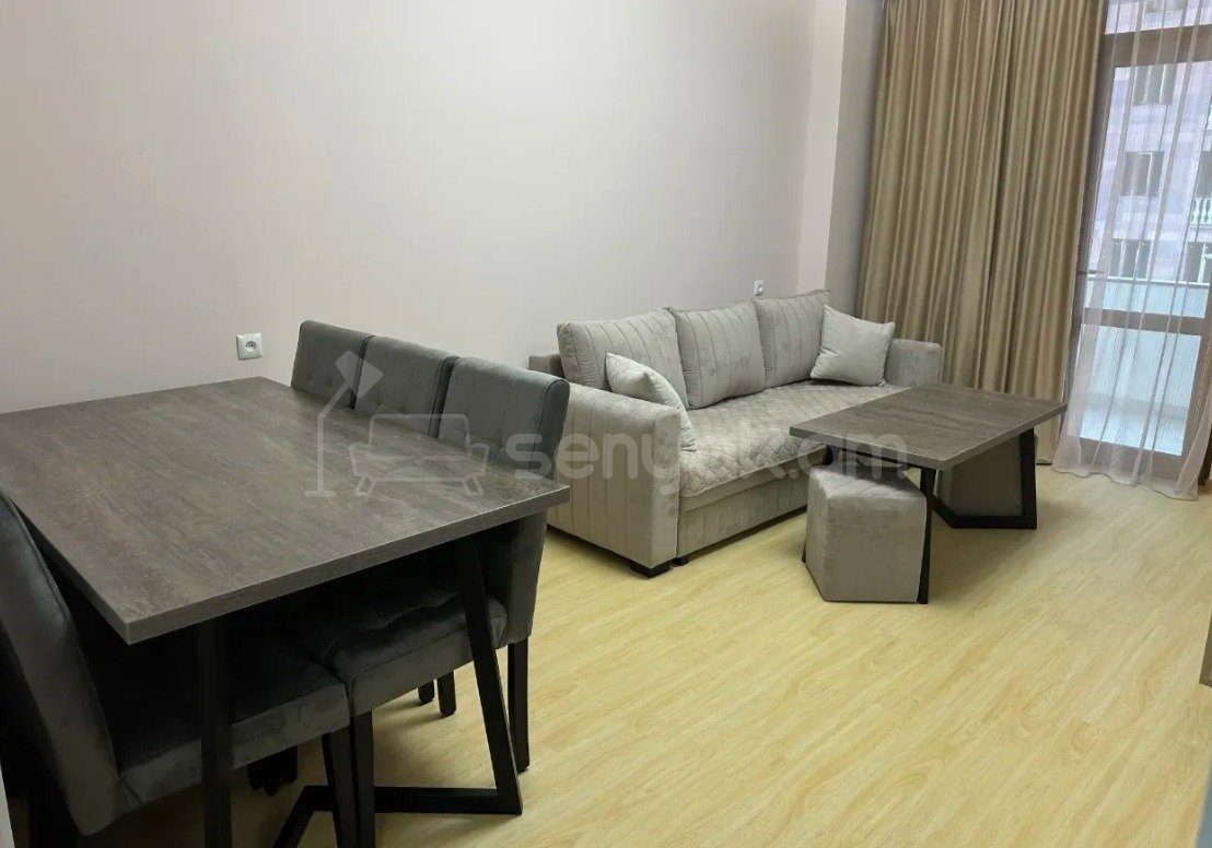 2 Սենյականոց Բնակարան Նորակառույցում, 48քմ, 4/8 հարկ, Դիզայներական Վերանորոգված, Կահավորված