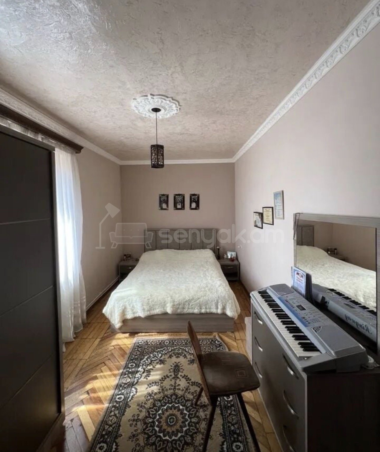 3 Սենյականոց Բնակարան Քարե Շենքում, 75քմ, 5/5 հարկ, Կապիտալ Վերանորոգված