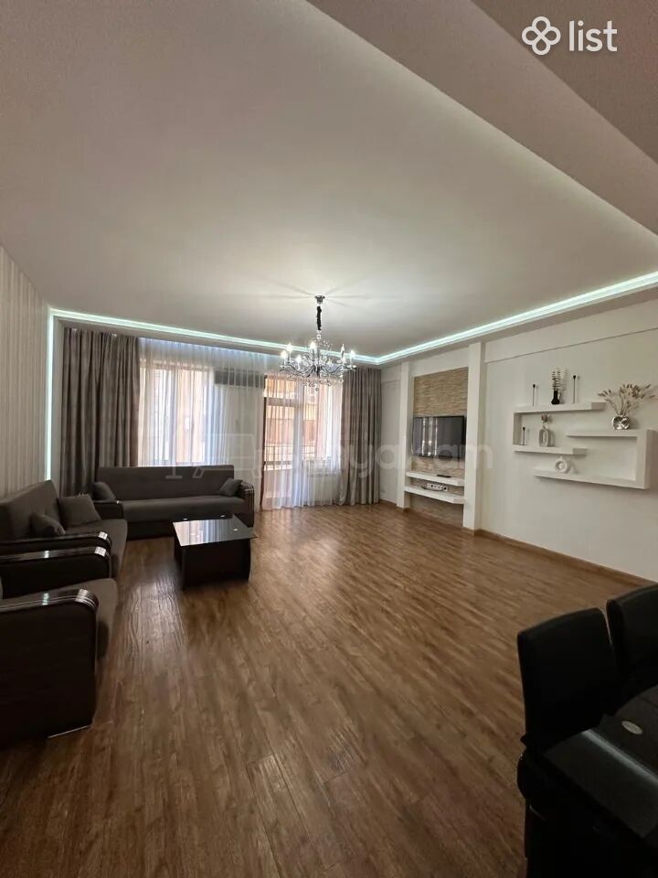 3 Սենյականոց Բնակարան, 112քմ, 4/13 հարկ, Կապիտալ Վերանորոգված