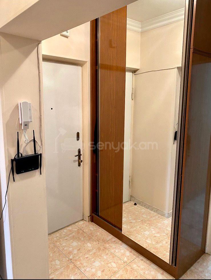 4 Սենյականոց Բնակարան, 84քմ, 3/9 հարկ, Կապիտալ Վերանորոգված