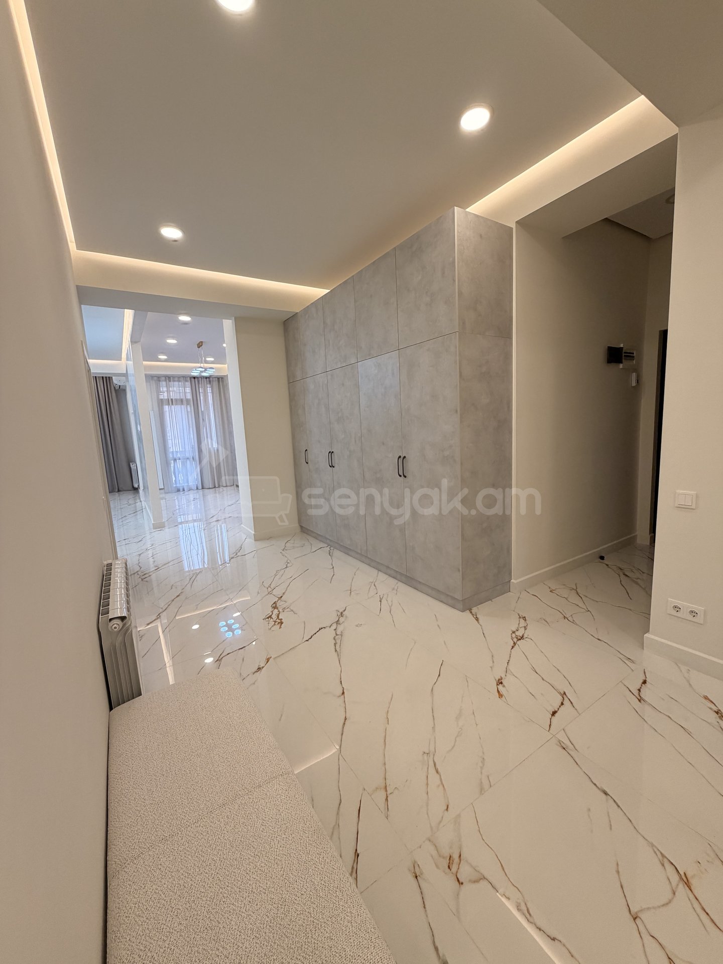 4 Սենյականոց Բնակարան Նորակառույցում, 124քմ, 7/8 հարկ, Կապիտալ Վերանորոգված, Կահավորված, Արևկող