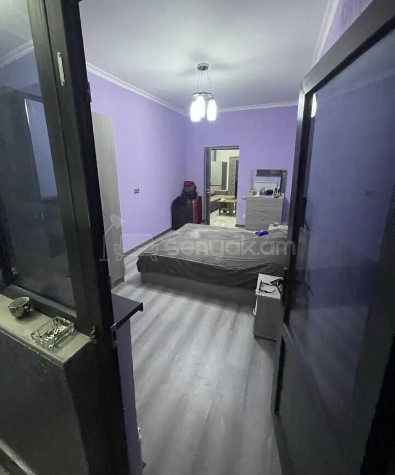 3 Սենյականոց Բնակարան Քարե Շենքում, 75քմ, 2/2 հարկ, Դիզայներական Վերանորոգված, Կահավորված, Արևկող