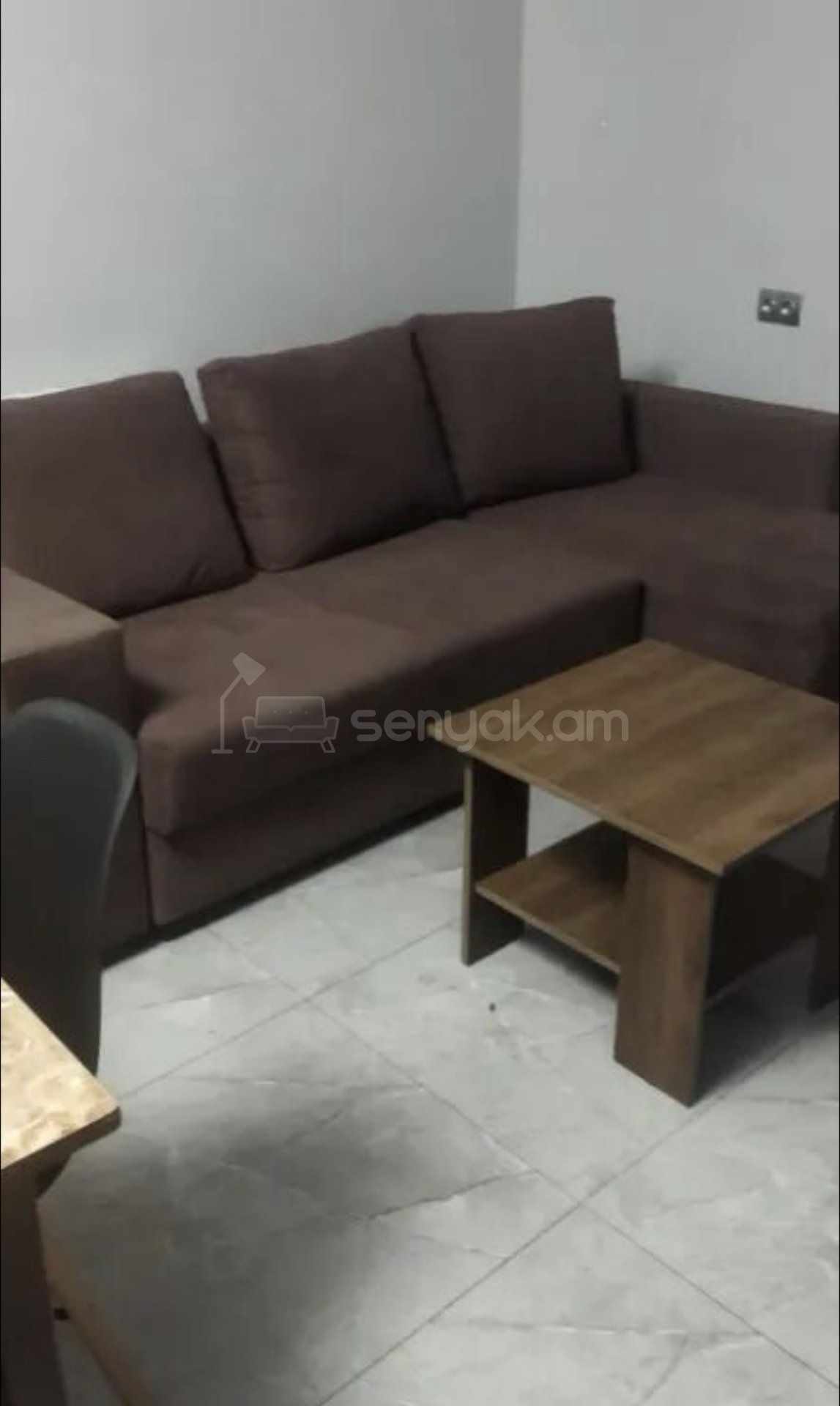 3 Սենյականոց Բնակարան Քարե Շենքում, 75քմ, 2/2 հարկ, Դիզայներական Վերանորոգված, Կահավորված, Արևկող