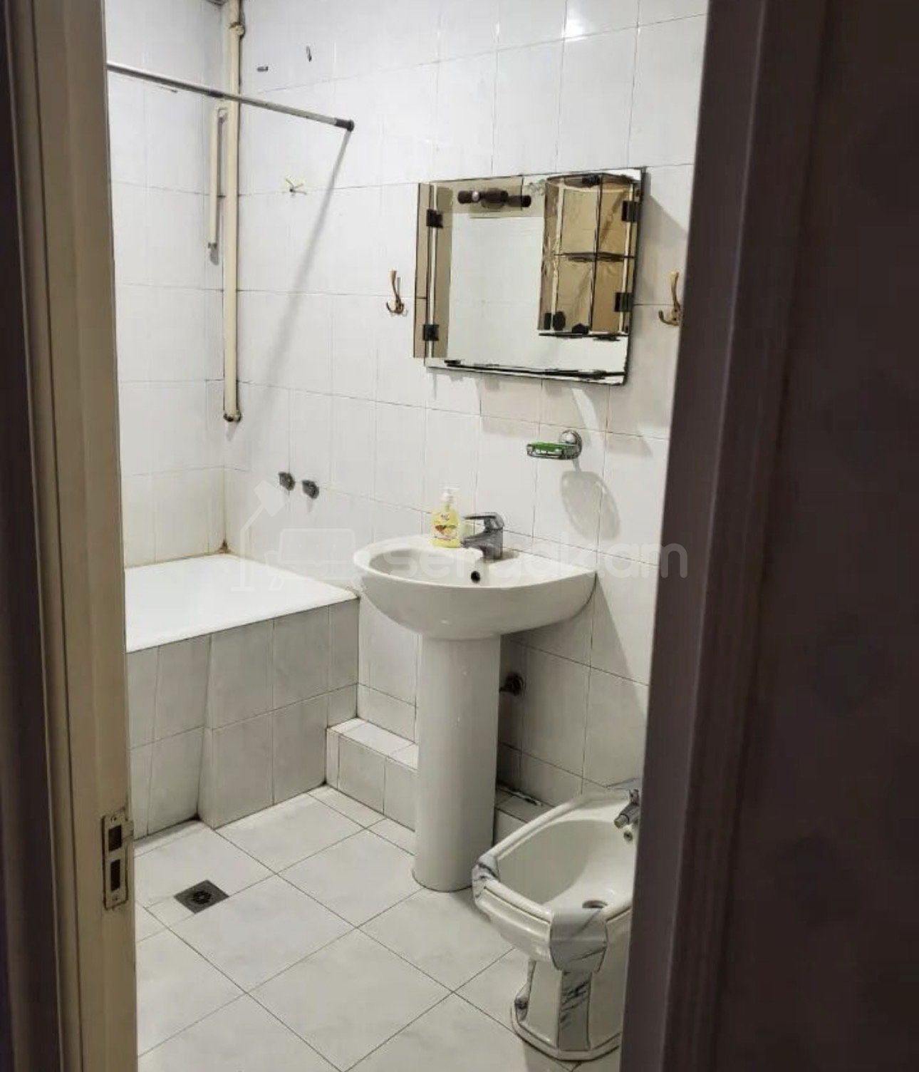 3 Սենյականոց Բնակարան Քարե Շենքում, 70քմ, 2/5 հարկ, Կապիտալ Վերանորոգված, Կահավորված, Արևկող