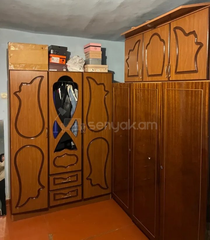 2 Սենյականոց Բնակարան Քարե Շենքում, 55քմ, 1/1 հարկ, Նորմալ Վիճակում, Կահավորված