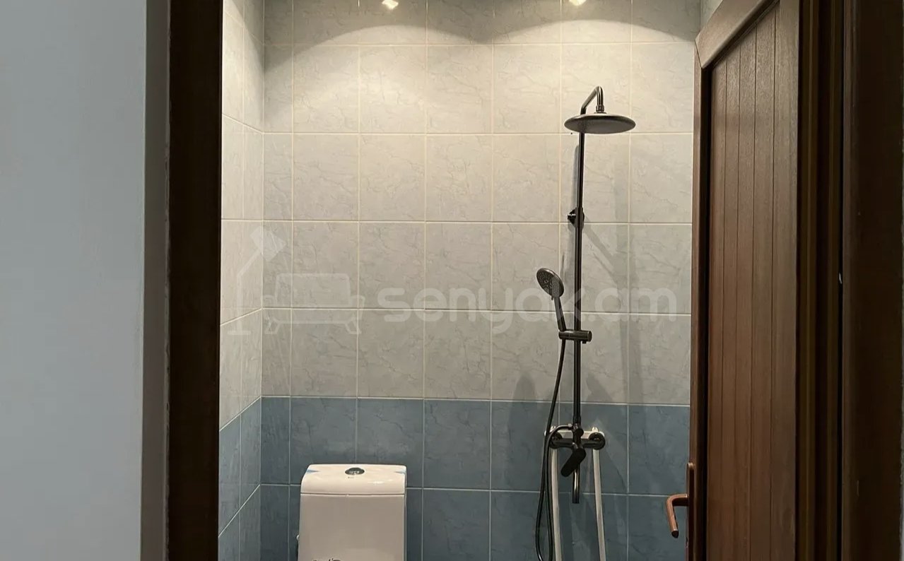 2 Սենյականոց Բնակարան Քարե Շենքում, 55քմ, 1/1 հարկ, Կապիտալ Վերանորոգված, Կահավորված