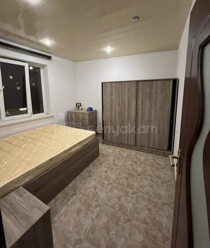 2 Սենյականոց Բնակարան Քարե Շենքում, 55քմ, 1/1 հարկ, Կապիտալ Վերանորոգված, Կահավորված