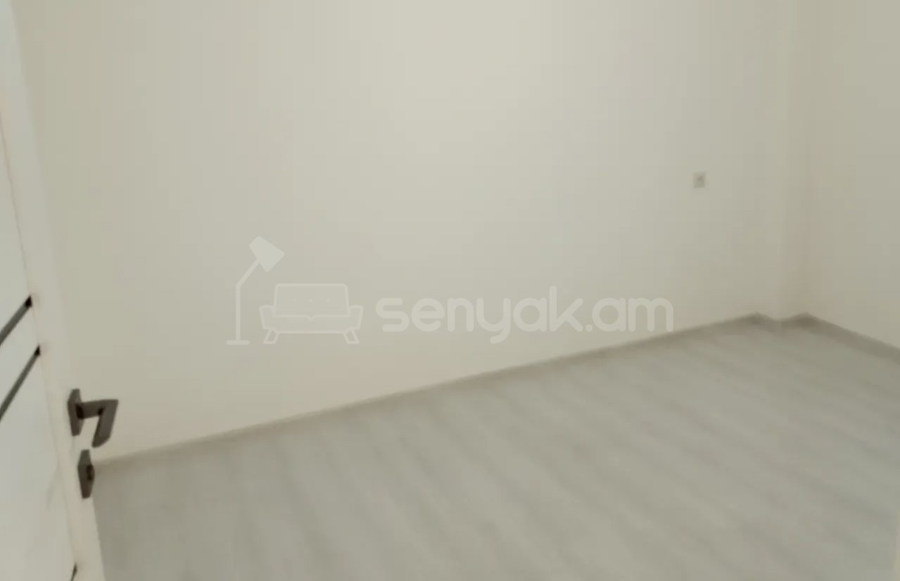 2 Սենյականոց Բնակարան Քարե Շենքում, 58քմ, 1/1 հարկ, Կապիտալ Վերանորոգված, Կահավորված