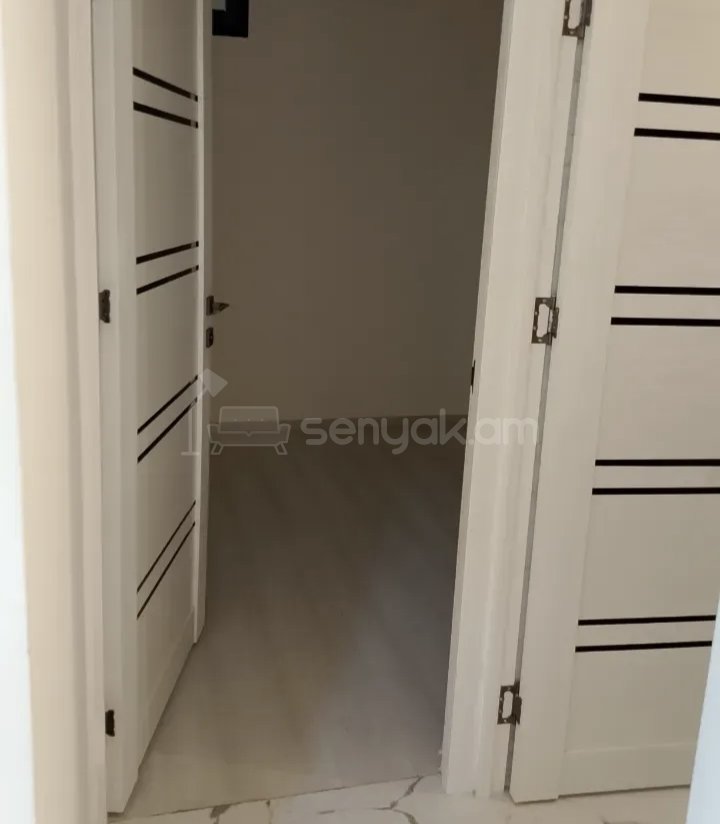 2 Սենյականոց Բնակարան Քարե Շենքում, 58քմ, 1/1 հարկ, Կապիտալ Վերանորոգված, Կահավորված