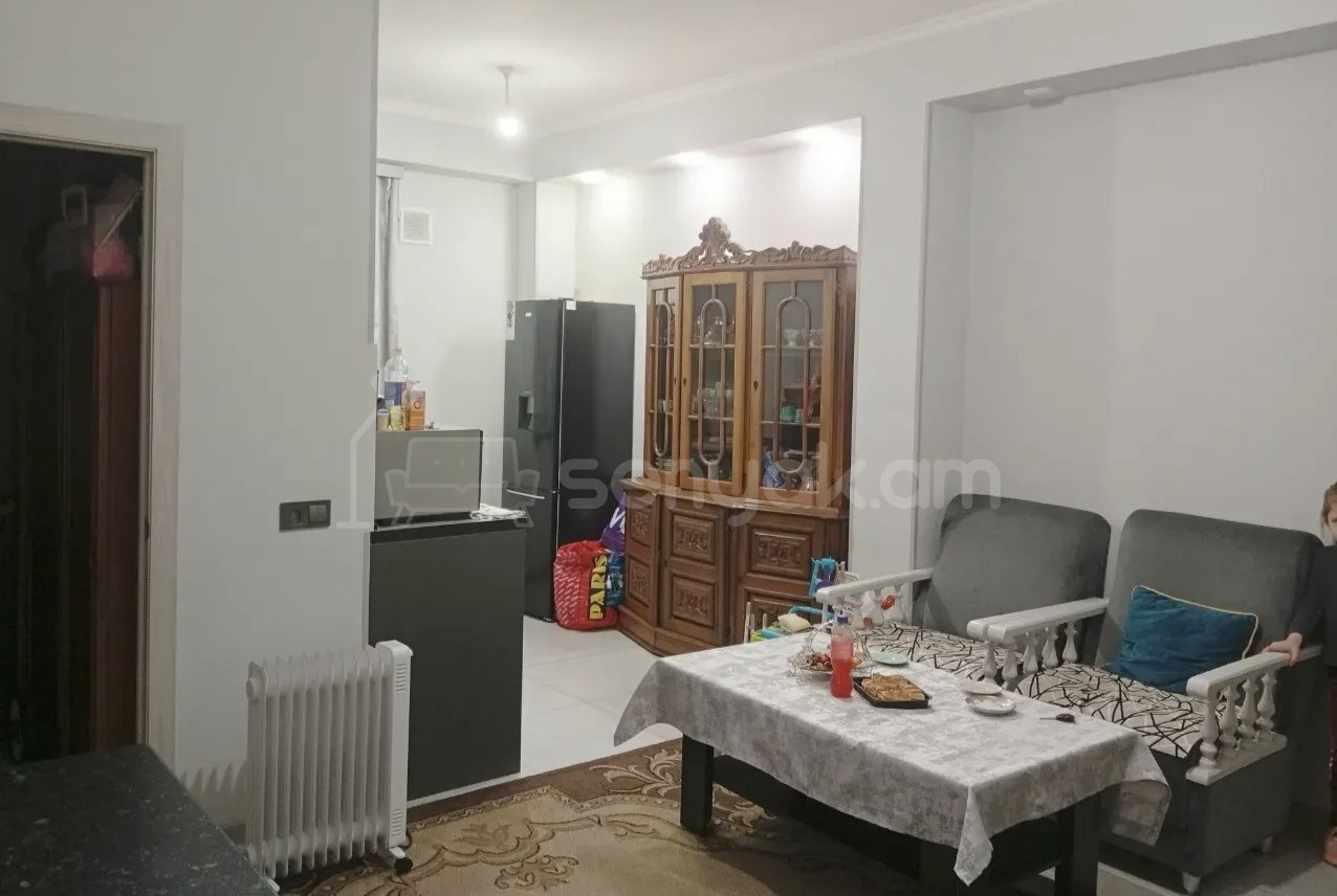 2 Սենյականոց Բնակարան, 58քմ, 1/10 հարկ, Նորմալ Վիճակում, Կահավորված