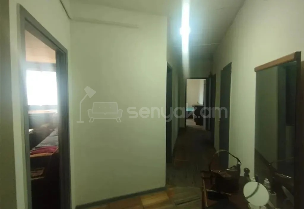 3 Սենյականոց Բնակարան, 89քմ, 8/12 հարկ, Կոսմետիկ Վերանորոգված