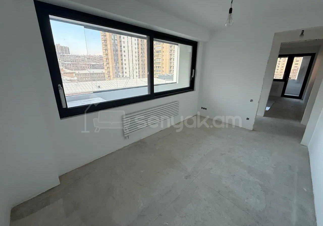 4 Սենյականոց Բնակարան, 125քմ, 9/13 հարկ, Դիզայներական Վերանորոգված