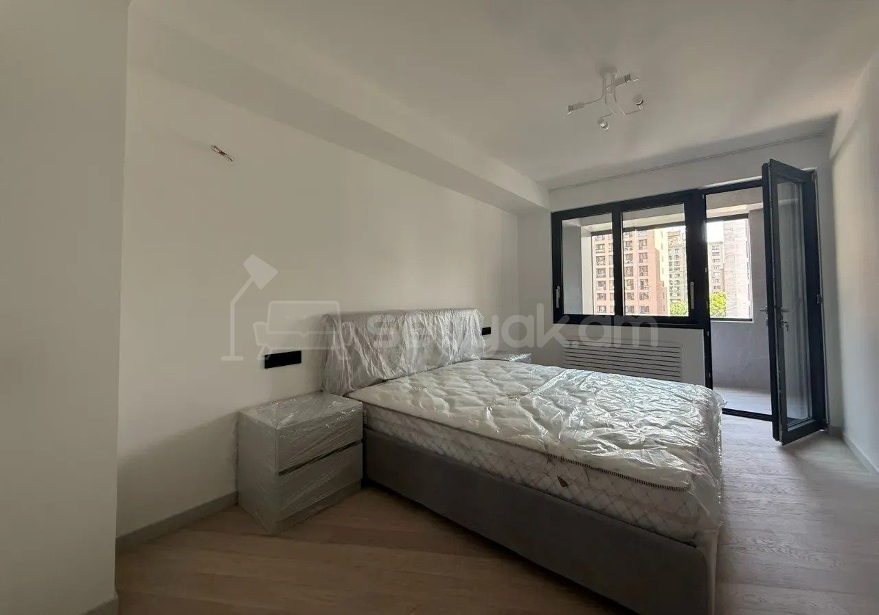 4 Սենյականոց Բնակարան, 125քմ, 9/13 հարկ, Դիզայներական Վերանորոգված