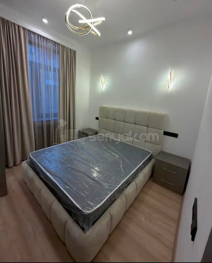 2 Սենյականոց Բնակարան Քարե Շենքում, 39քմ, 3/5 հարկ, Կապիտալ Վերանորոգված