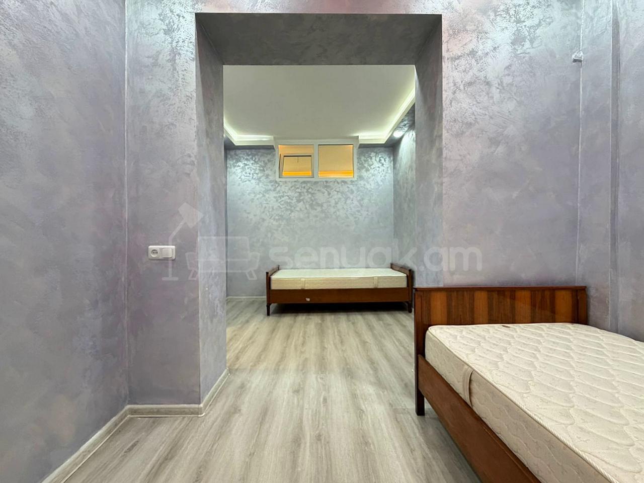 3 Սենյականոց Բնակարան Քարե Շենքում, 58քմ, 1/5 հարկ, Կապիտալ Վերանորոգված