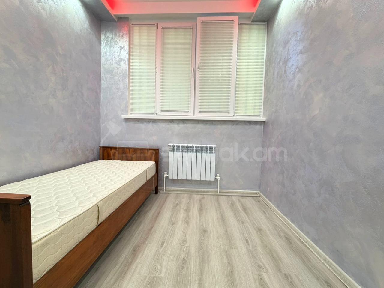 3 Սենյականոց Բնակարան Քարե Շենքում, 58քմ, 1/5 հարկ, Կապիտալ Վերանորոգված