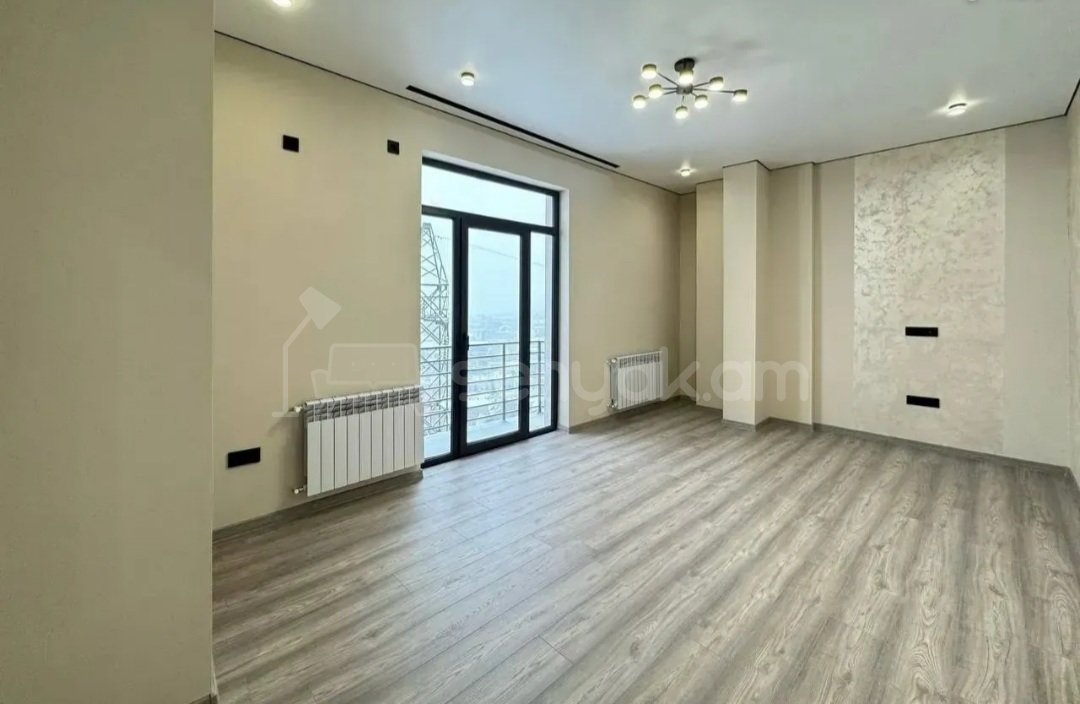 3 Սենյականոց Բնակարան Նորակառույցում, 65քմ, 4/5 հարկ, Դիզայներական Վերանորոգված