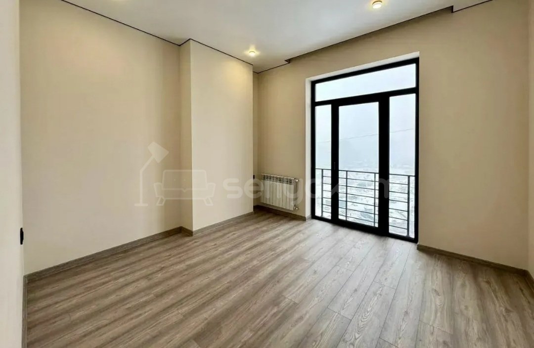 3 Սենյականոց Բնակարան Նորակառույցում, 65քմ, 4/5 հարկ, Դիզայներական Վերանորոգված