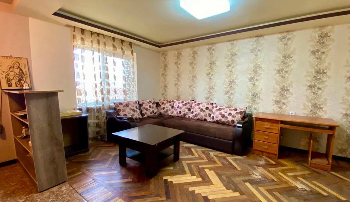 2 Սենյականոց Բնակարան Քարե Շենքում, 56քմ, 3/4 հարկ, Կապիտալ Վերանորոգված, Կահավորված