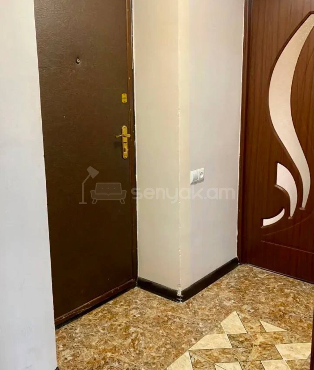 2 Սենյականոց Բնակարան Քարե Շենքում, 56քմ, 3/4 հարկ, Կապիտալ Վերանորոգված, Կահավորված