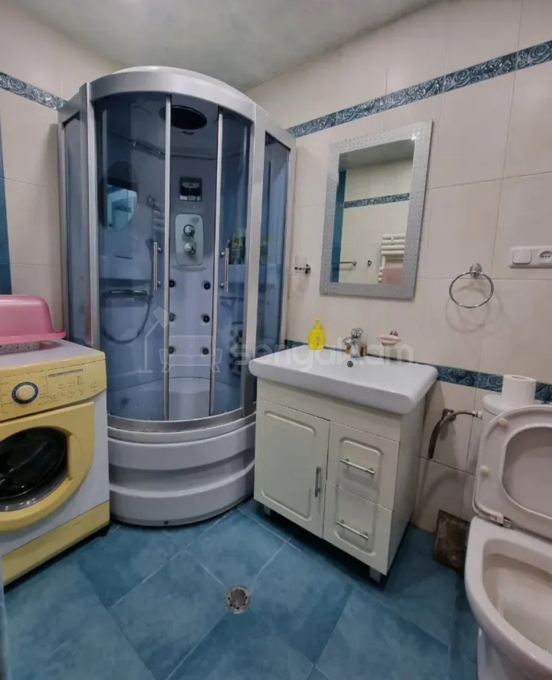 3 Սենյականոց Բնակարան, 87քմ, 11/14 հարկ, Նորմալ Վիճակում, Կահավորված