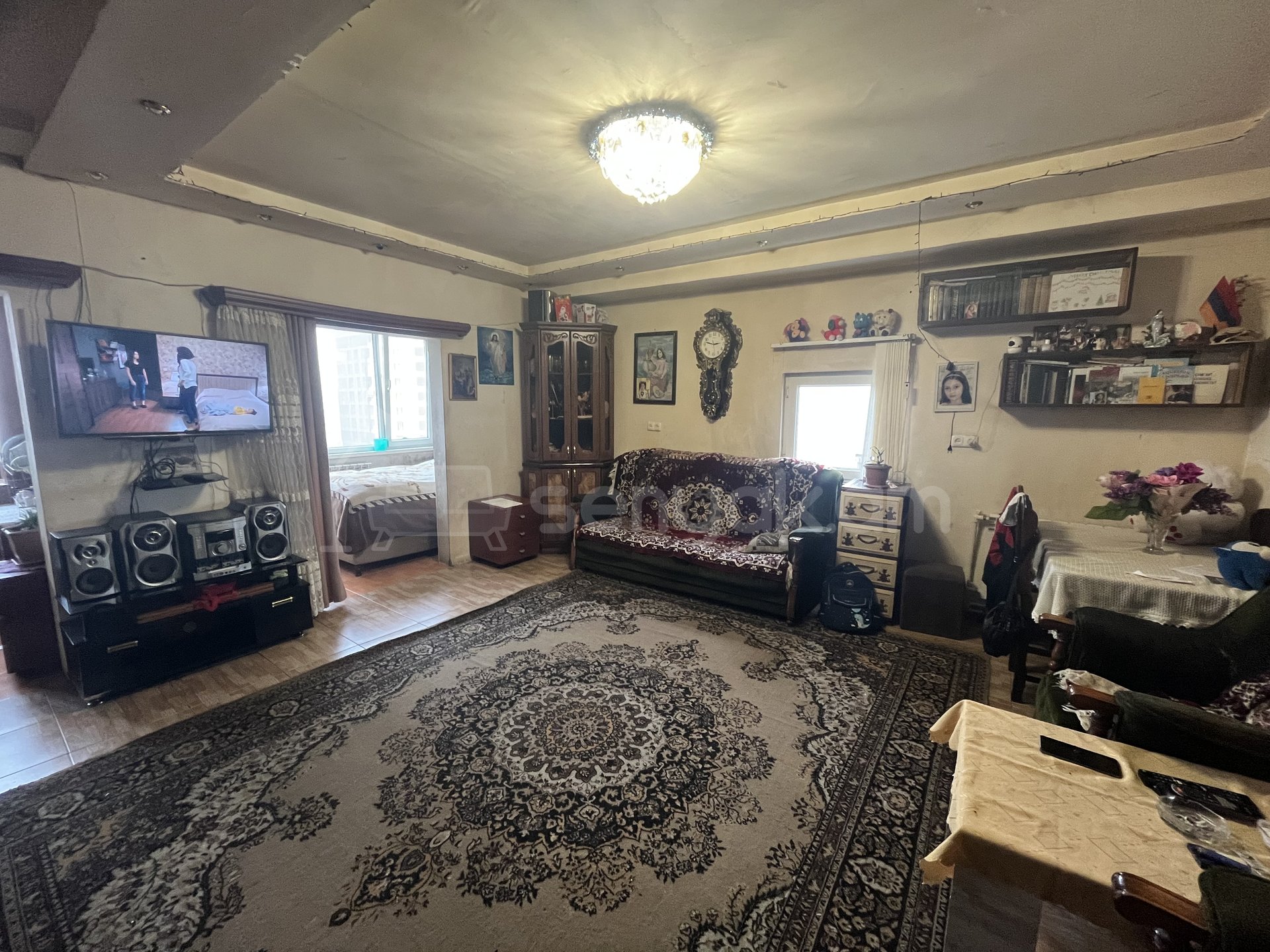 2 Սենյականոց Բնակարան, 44քմ, 9/9 հարկ, Կոսմետիկ Վերանորոգված