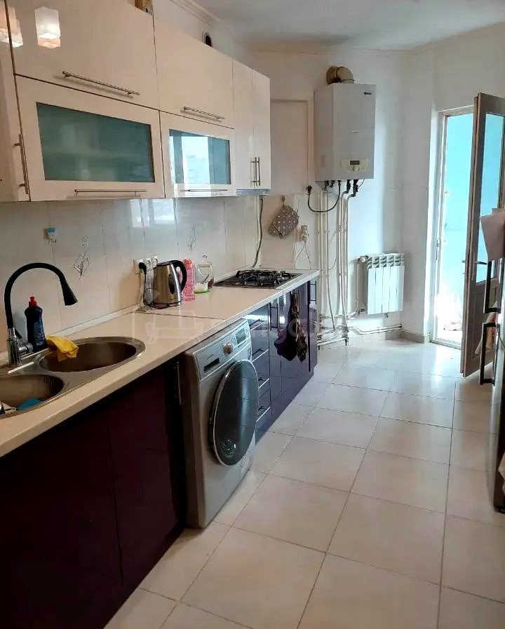 3 Սենյականոց Բնակարան, 78քմ, 10/16 հարկ, Կապիտալ Վերանորոգված