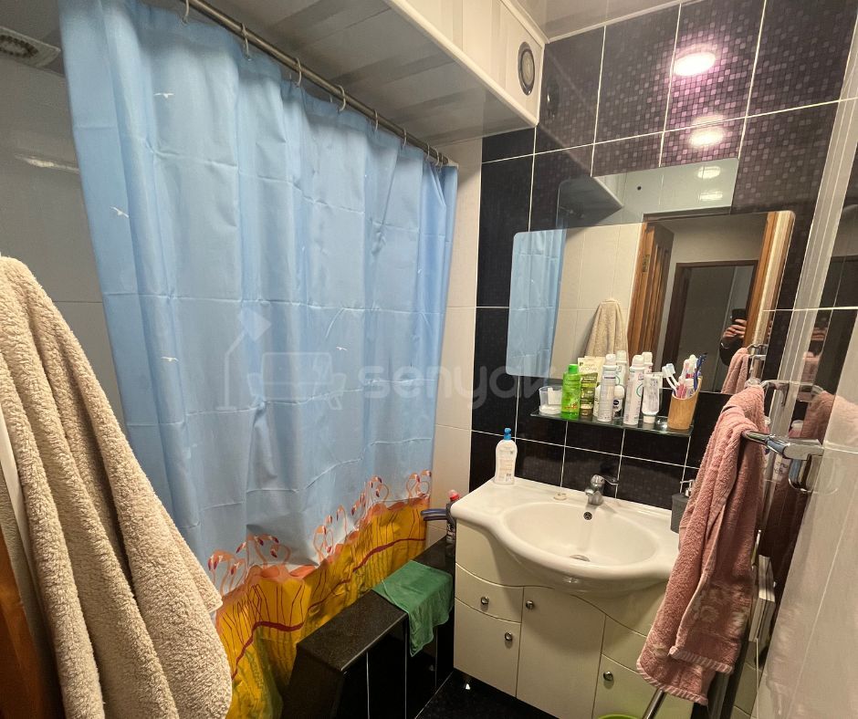 4 Սենյականոց Բնակարան Քարե Շենքում, 94քմ, 4/5 հարկ, Կոսմետիկ Վերանորոգված