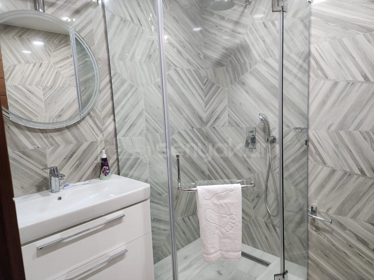 2 Սենյականոց Բնակարան Նորակառույցում, 50քմ, 5/16 հարկ, Դիզայներական Վերանորոգված