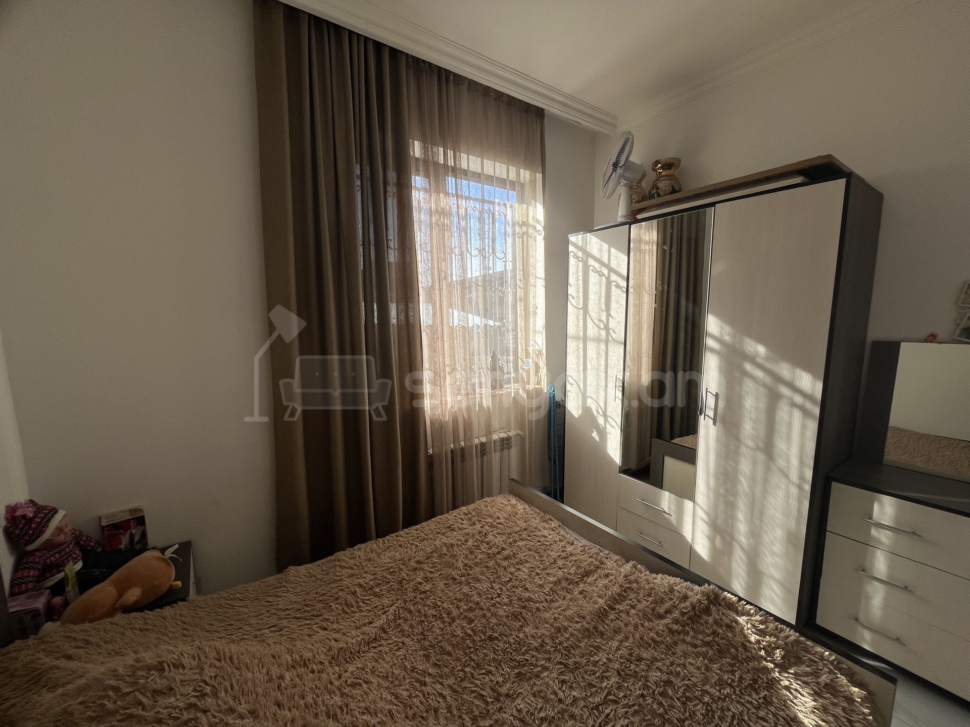 2 Սենյականոց Բնակարան Քարե Շենքում, 59քմ, 1/3 հարկ, Կապիտալ Վերանորոգված