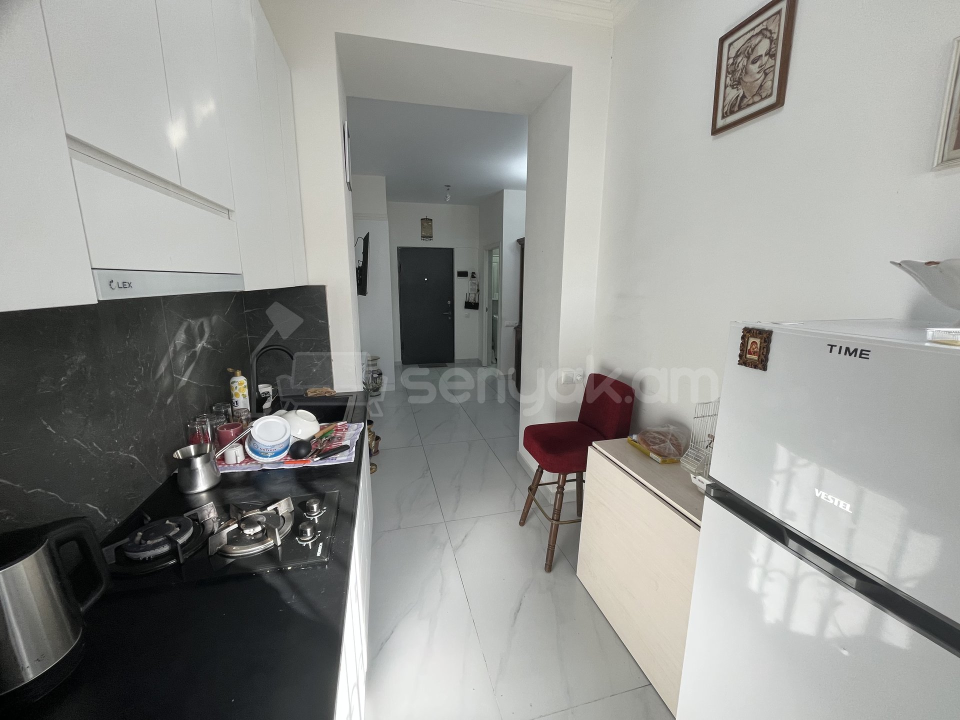 2 Սենյականոց Բնակարան Քարե Շենքում, 59քմ, 1/3 հարկ, Կապիտալ Վերանորոգված