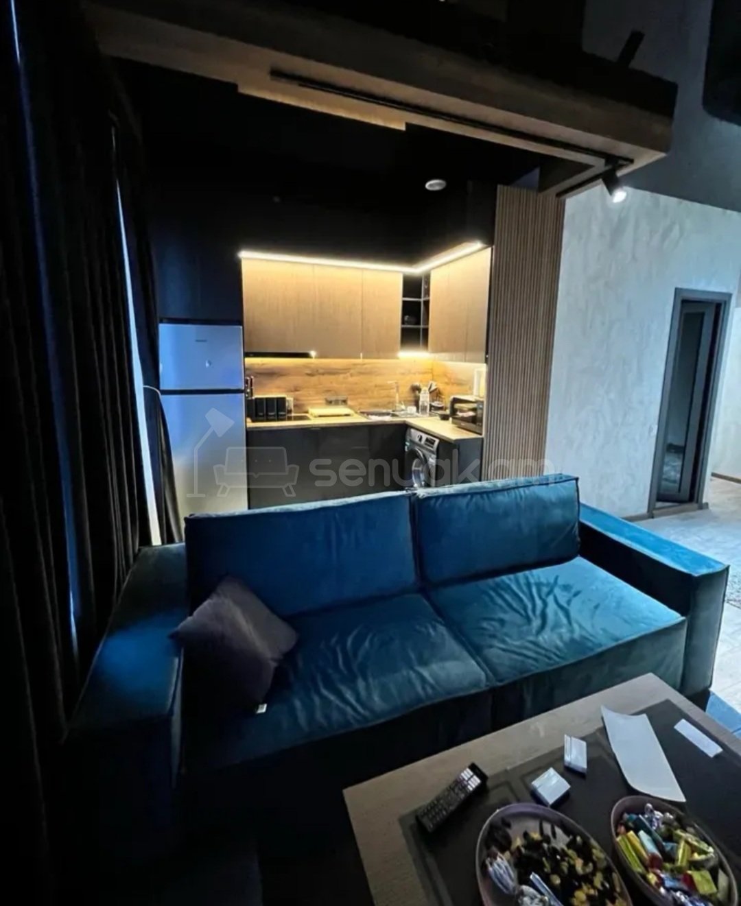 2 Սենյականոց Բնակարան Քարե Շենքում, 55քմ, 2/3 հարկ, Կապիտալ Վերանորոգված, Կահավորված