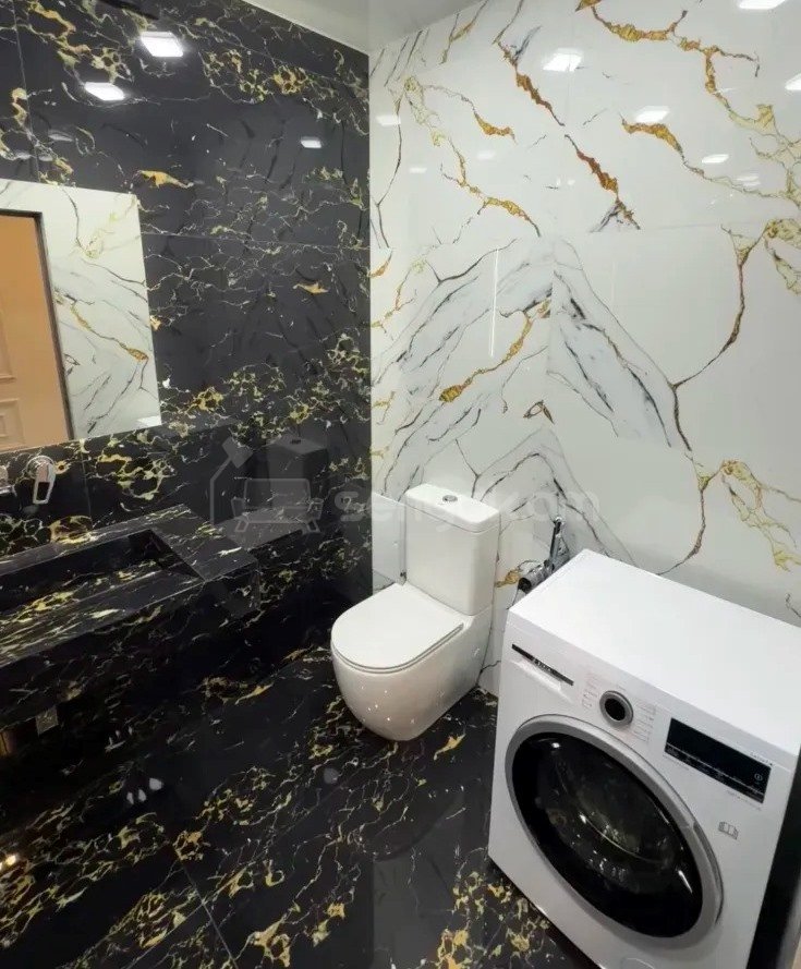 3 Սենյականոց Բնակարան Քարե Շենքում, 80քմ, 4/5 հարկ, Կապիտալ Վերանորոգված